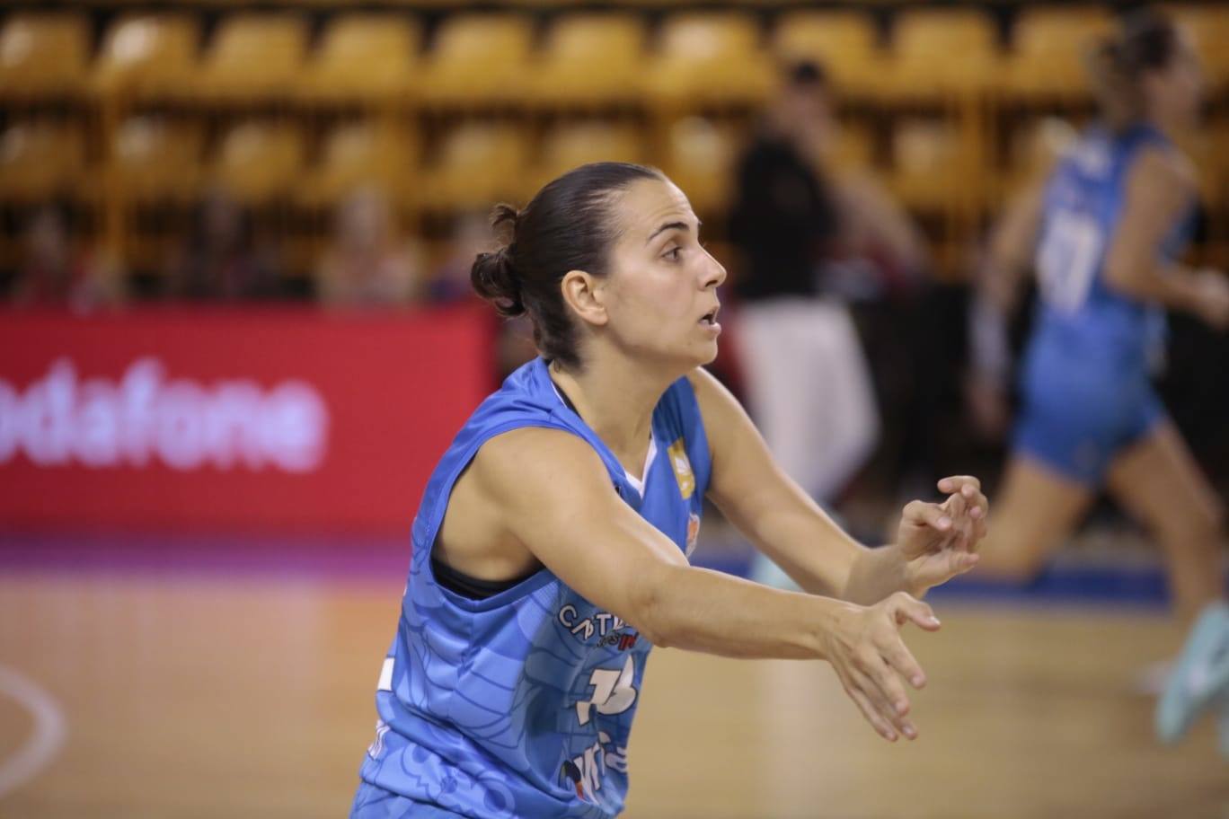 Fotos: Perfumerías Avenida aleja los fantasmas y sigue su crecimiento a costa de Bembibre