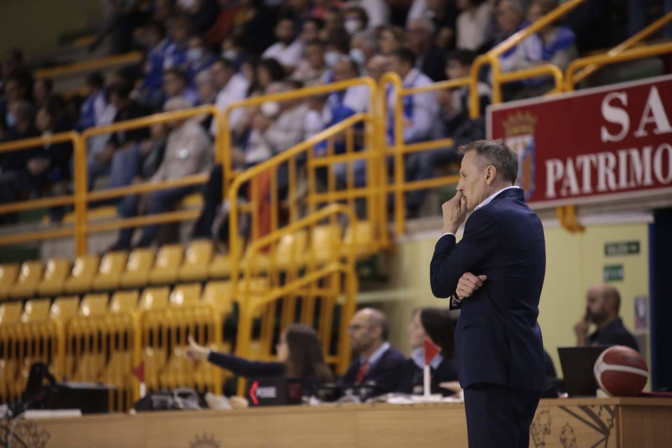 Fotos: Perfumerías Avenida aleja los fantasmas y sigue su crecimiento a costa de Bembibre