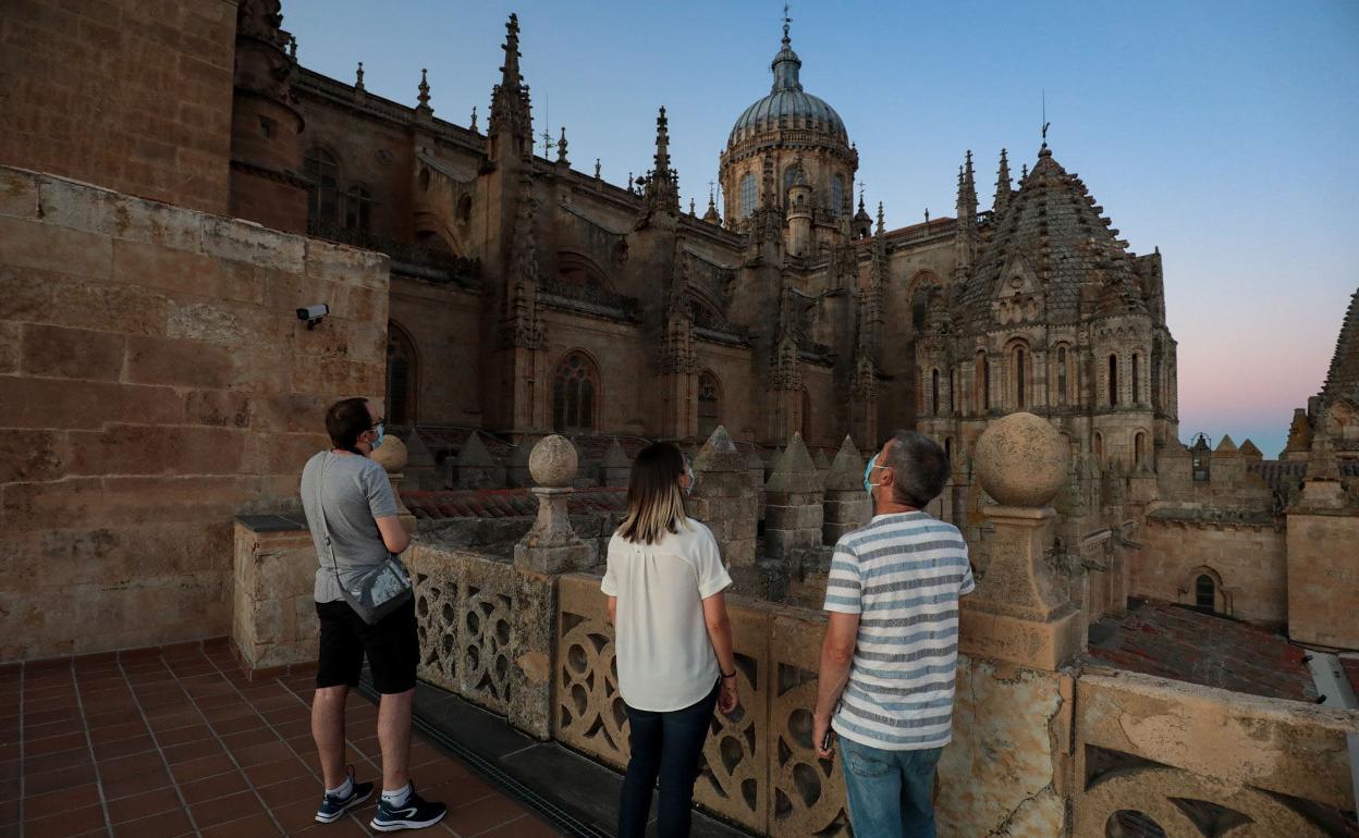 Visitantes de Ieronimus. 