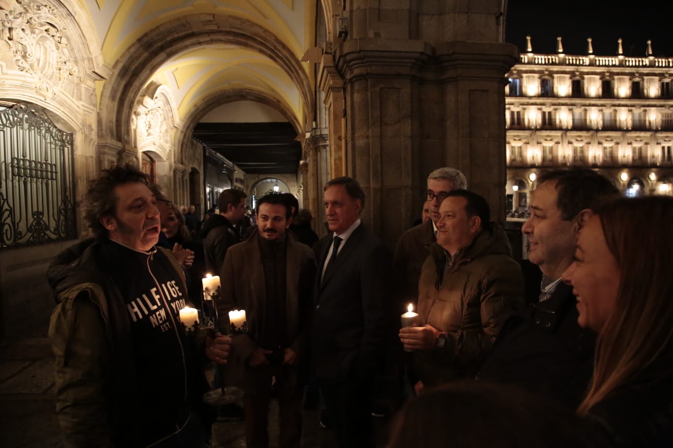 Imagen principal - La crisis energética apaga la hostelería de Salamanca
