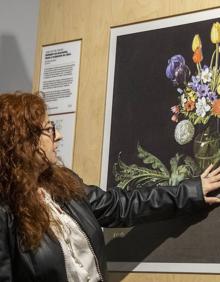 Imagen secundaria 2 - El director del Museo de Salamanca, Alberto Bescós, junto a la directora