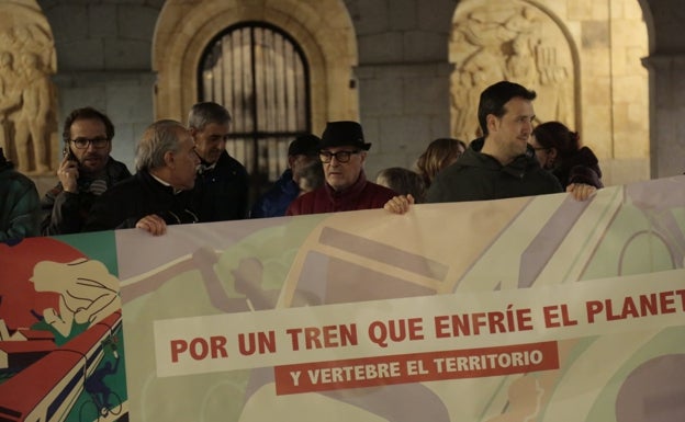 «Es justo reivindicar el robo de RENFE a Salamanca»