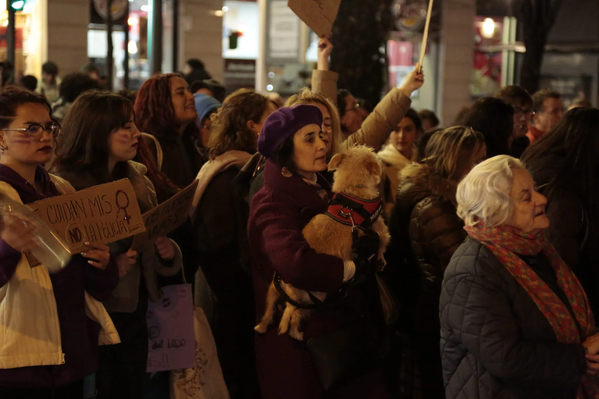 Fotos: La protesta contra la violencia de género en Salamanca