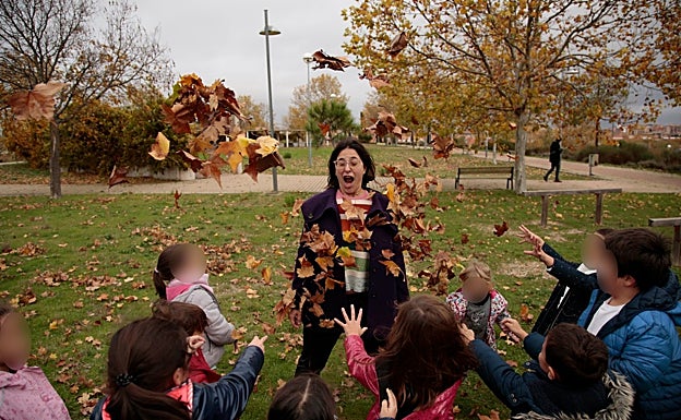 Los vecinos de Huerta Otea reclaman mejoras en el servicio de autobuses 