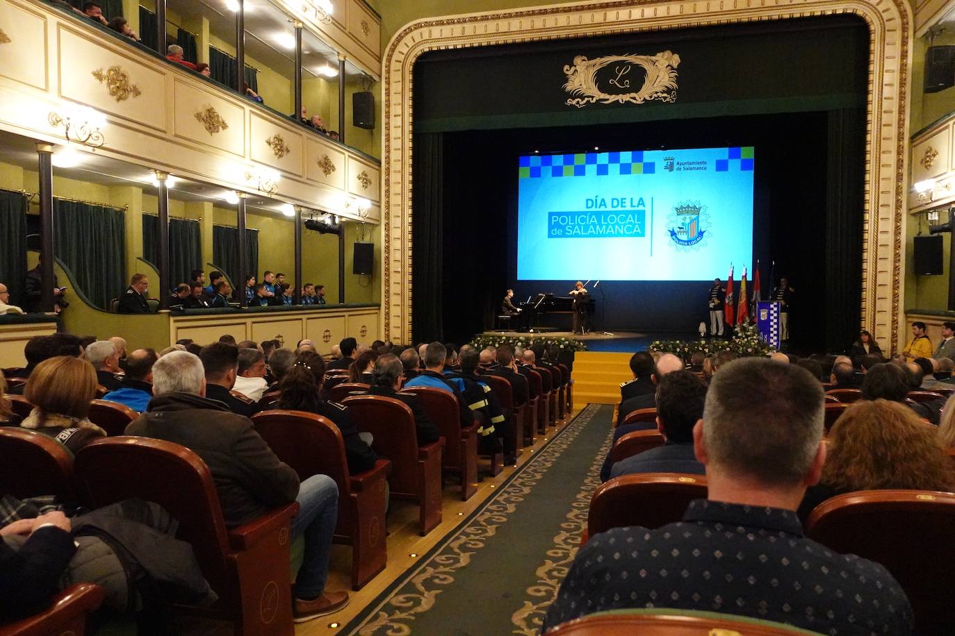 Fotos: Entrega de reconocimientos a la Policía Local en Salamanca