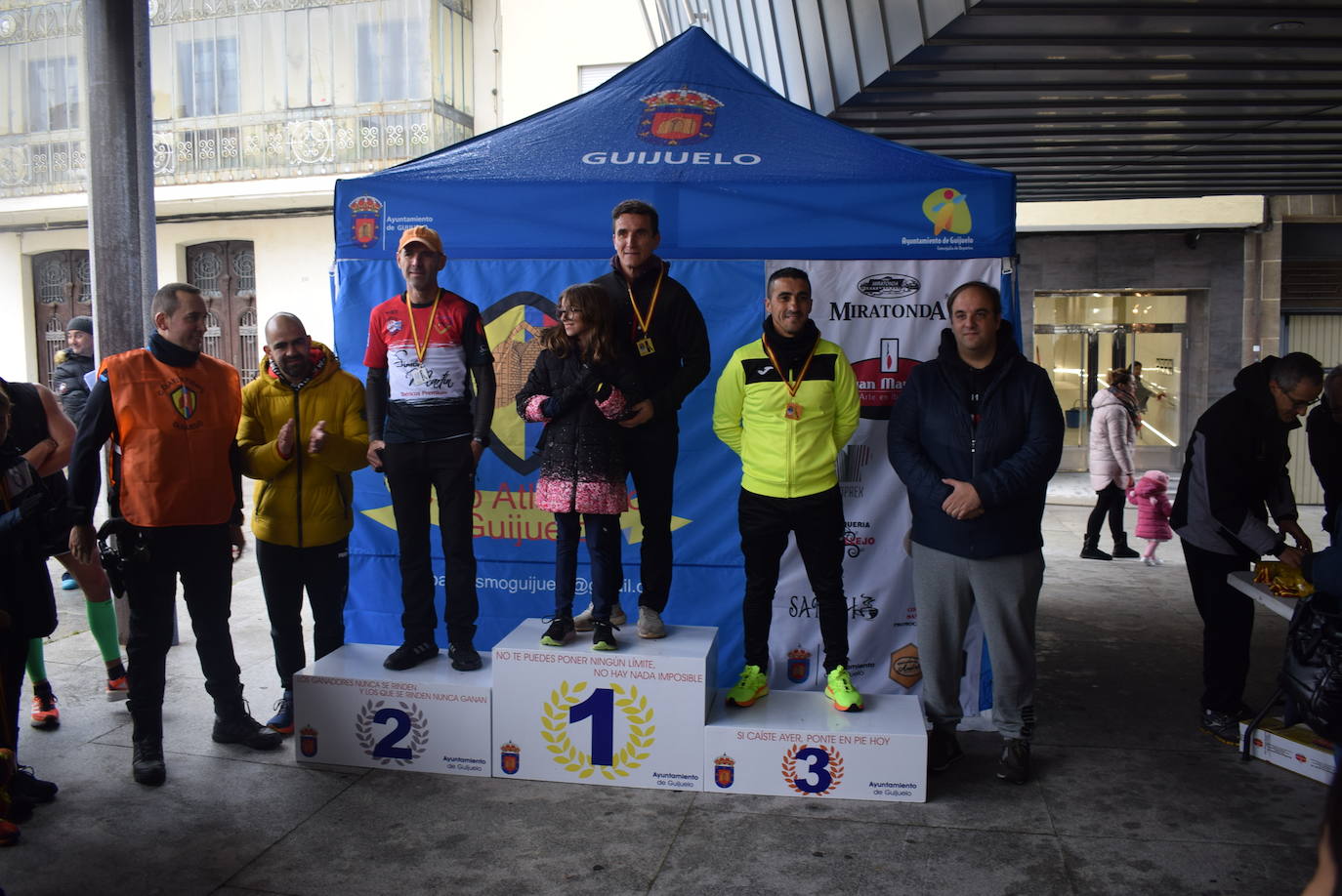 Fotos: Javier Montero y Verónica Sánchez se alzan con la victoria en el Jamón Veloz de Guijuelo