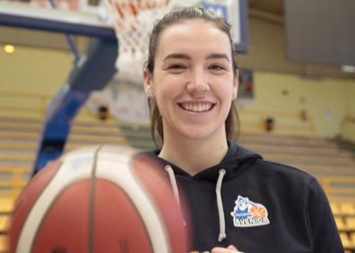 Imagen secundaria 1 - Carleton: «Ser parte de un club tan grande como Avenida es una gran oportunidad»