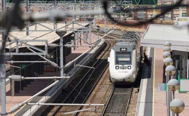 El PSOE lamenta que Renfe «tome el pelo a Salamanca» con sus excusas sobre los Alvia