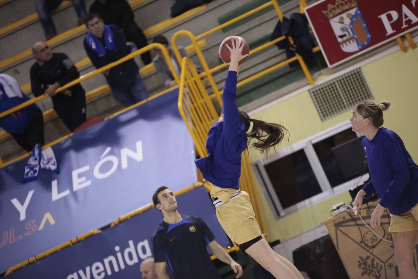 Fotos: CB Avenida-Barça CBS