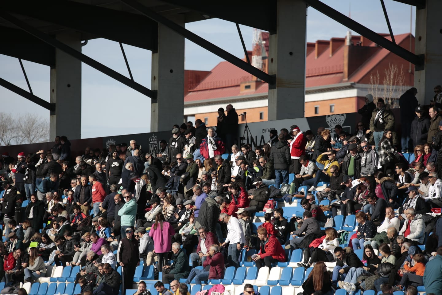 Fotos: Unionistas encaja una goleada del Celta B en el último partido del año (0-3)