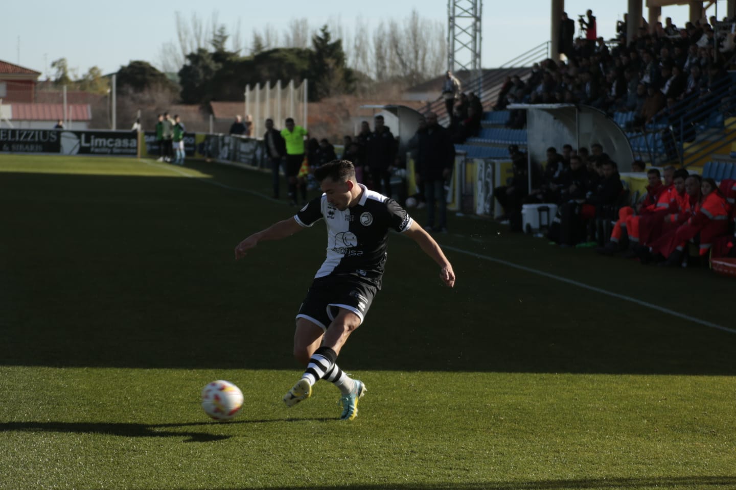 Fotos: Unionistas encaja una goleada del Celta B en el último partido del año (0-3)