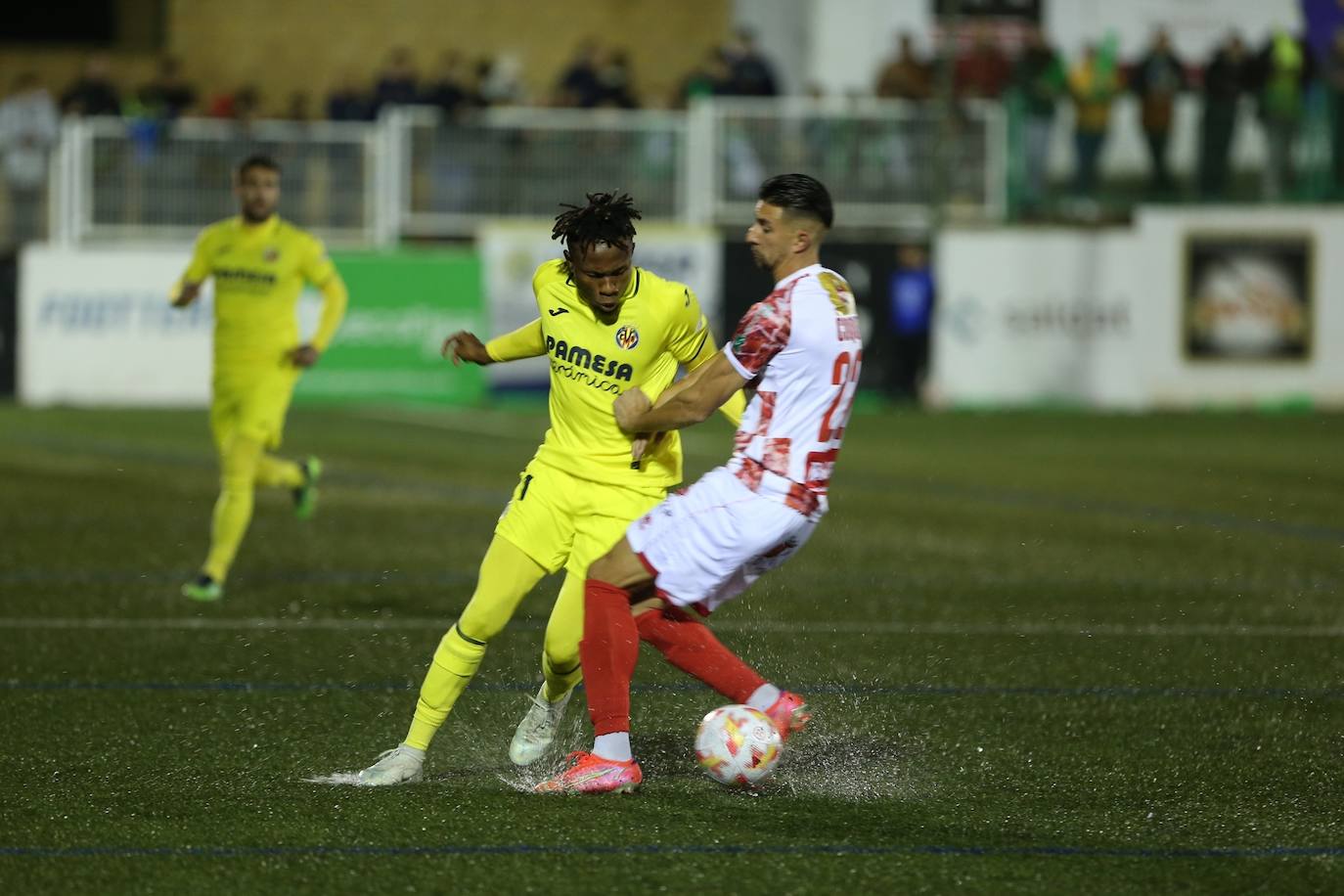 Fotos: Las mejores imágenes del CD Guijuelo-Villarreal de la Copa del Rey