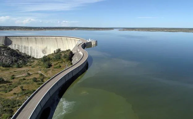 El embalse de Almendra recupera el agua enviada en el polémico trasvase a Portugal 