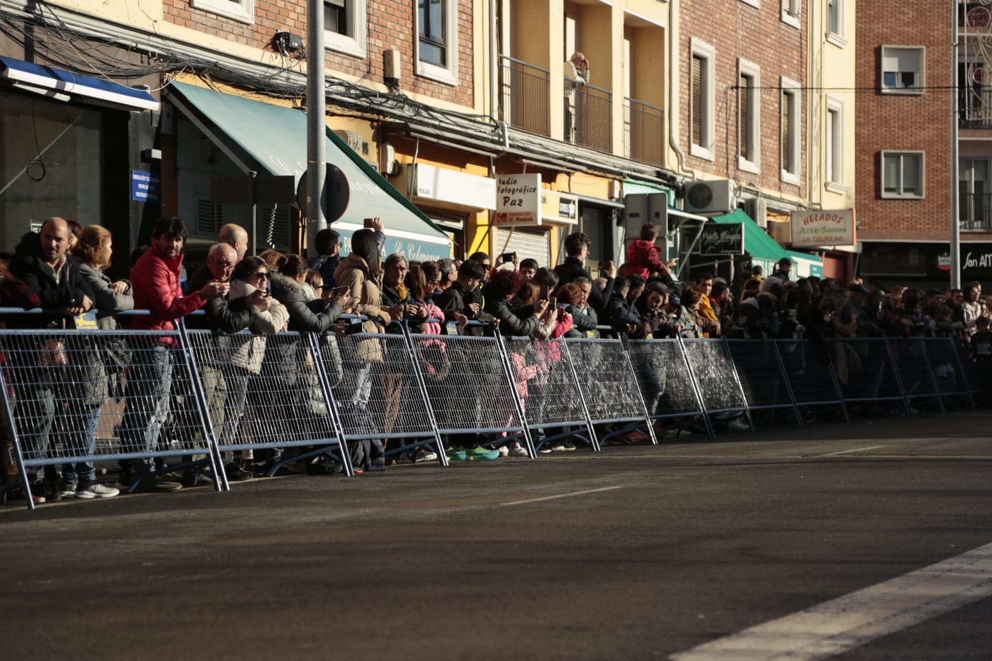 Fotos: Guillermo Perea y Paula Martínez ganan la carrera A de la San Silvestre
