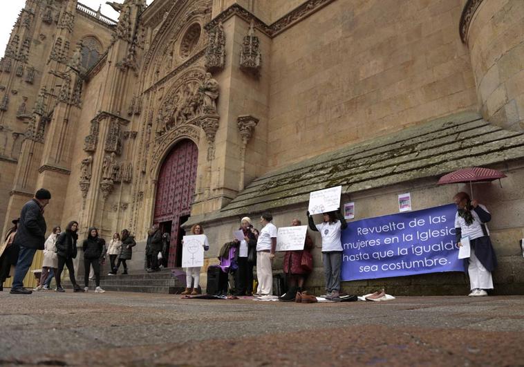 Las mujeres de la Iglesia dan un paso más y publican su primer libro
