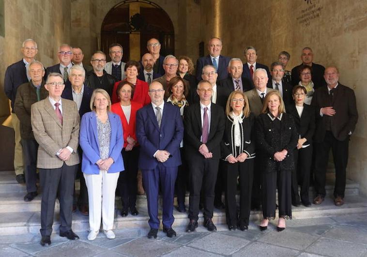 La Usal homenajea al personal docente e investigador que se jubila este curso