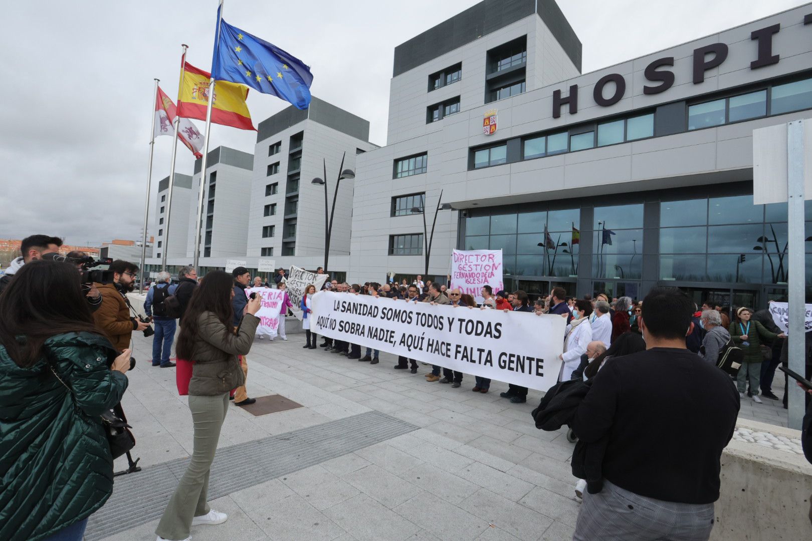 Manifestación en contra de la privatización del mantenimiento del Hospital