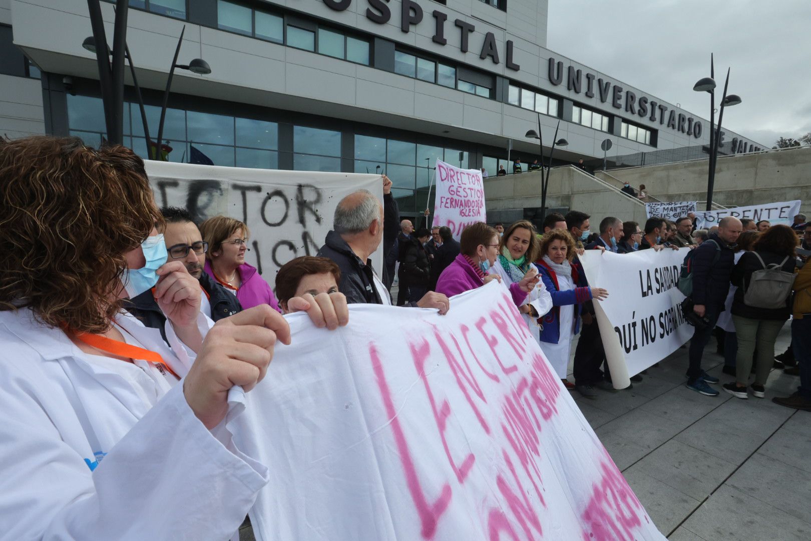 Manifestación en contra de la privatización del mantenimiento del Hospital