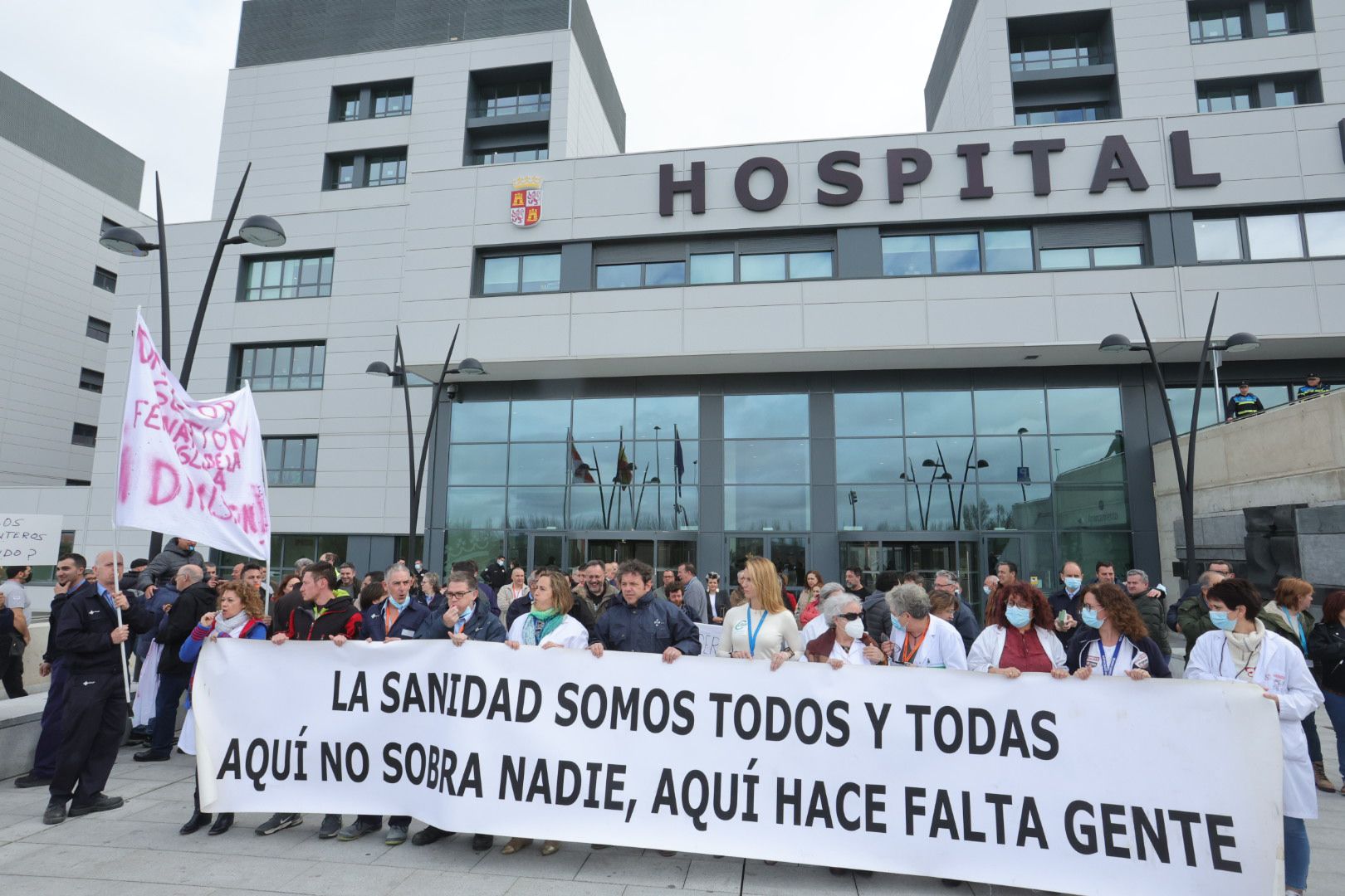 Manifestación en contra de la privatización del mantenimiento del Hospital