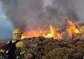 Imagen del reciente incendio de Candelario en Salamanca.