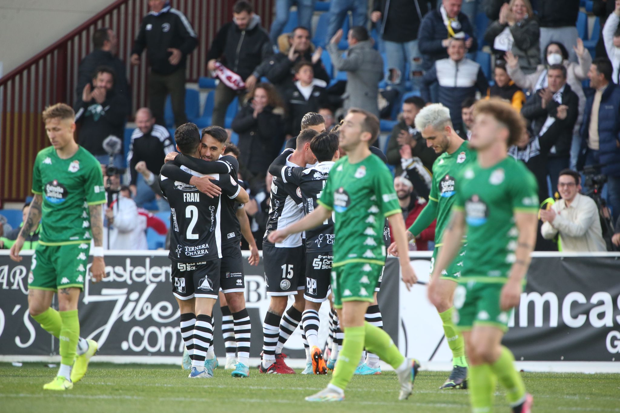 Gran remontada de Unionistas ante el Deportivo de La Coruña (2-1)