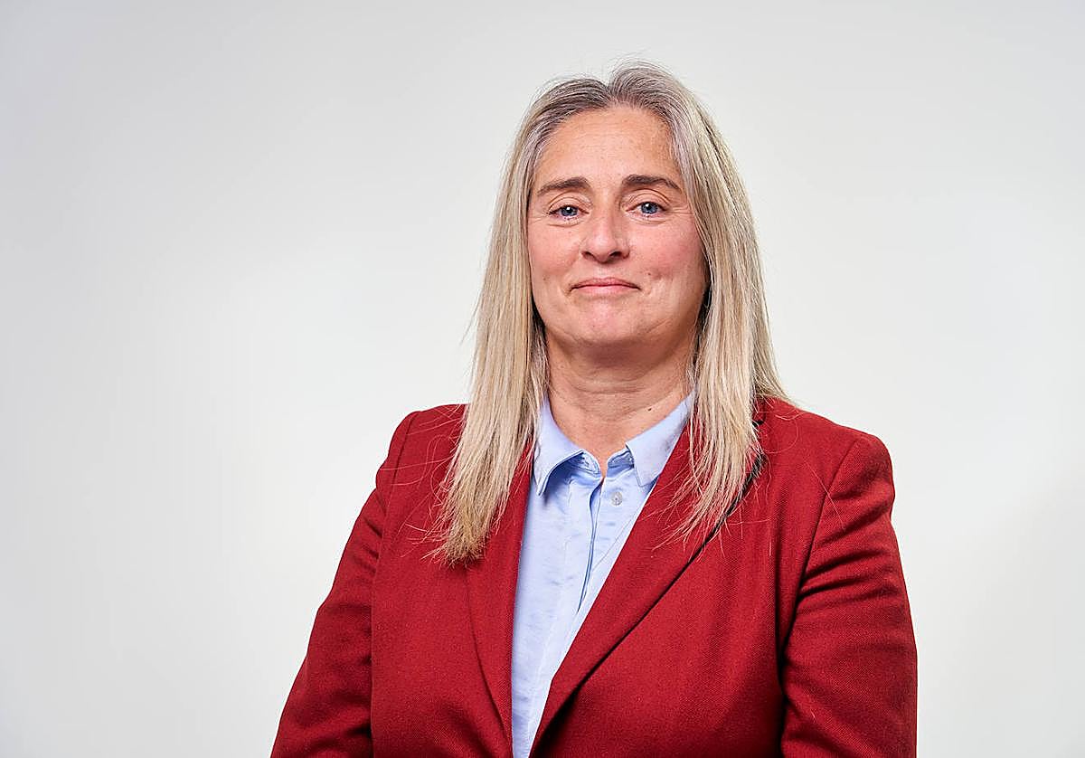 Elena García candidata del PSOE para el Ayuntamiento de Alba de Tormes.