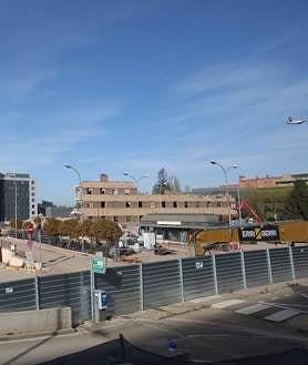 Imagen secundaria 2 - El último pedazo en pie del viejo Hospital de Salamanca a dos meses del final