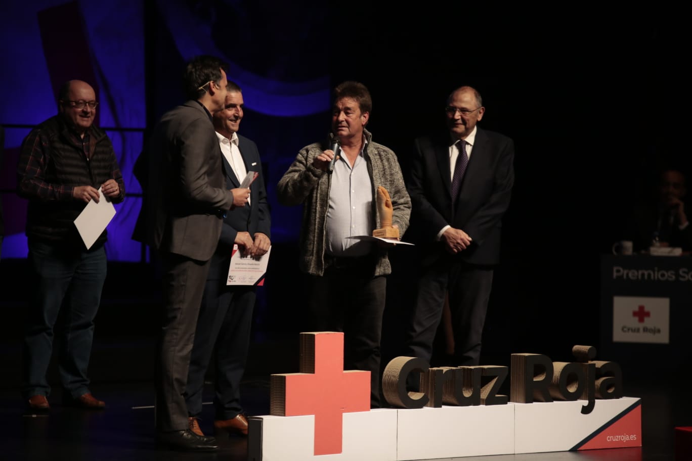 La solidaridad con Ucrania brilla en la gala de Cruz Roja