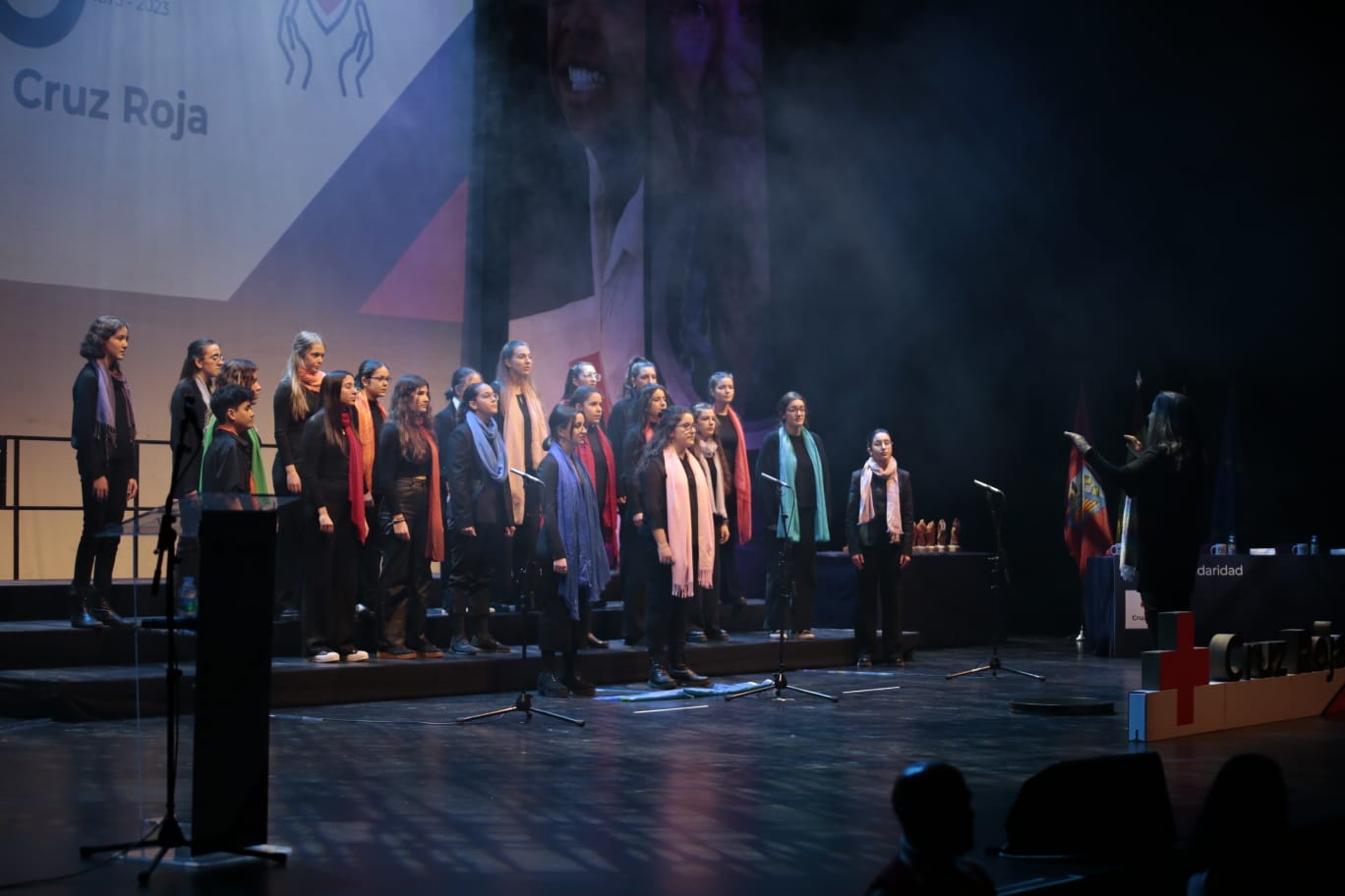 La solidaridad con Ucrania brilla en la gala de Cruz Roja