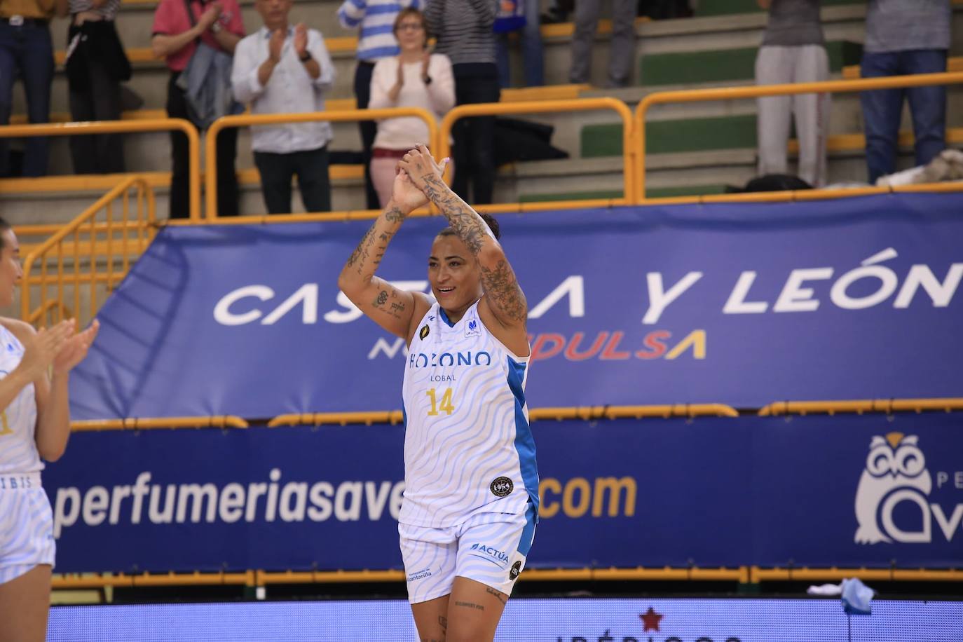 Erika de Souza se despide del baloncesto