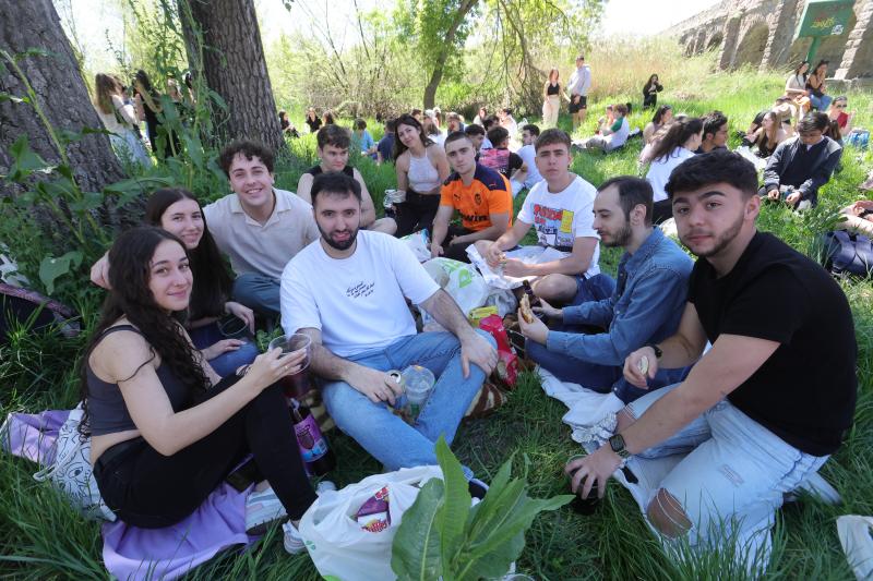 Lunes de Aguas masivo por el buen tiempo