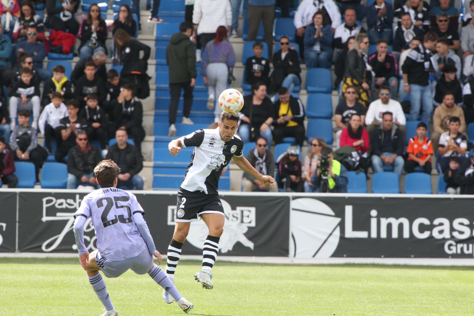 Unionistas vence al Madrid Castilla de Raúl y sueña con el play-off