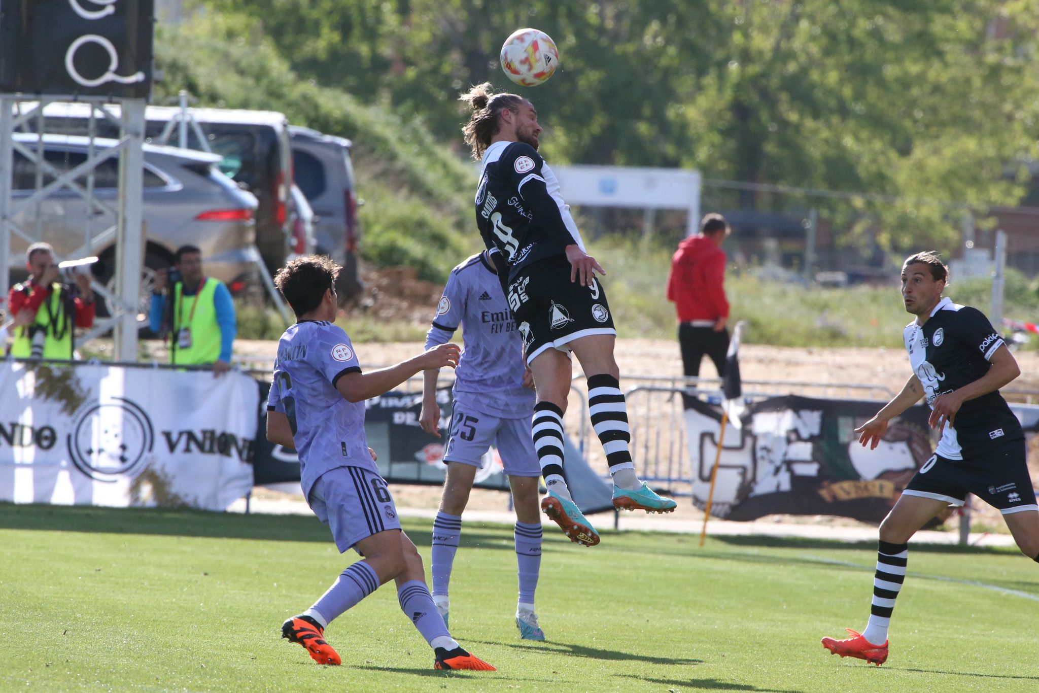 Unionistas vence al Madrid Castilla de Raúl y sueña con el play-off