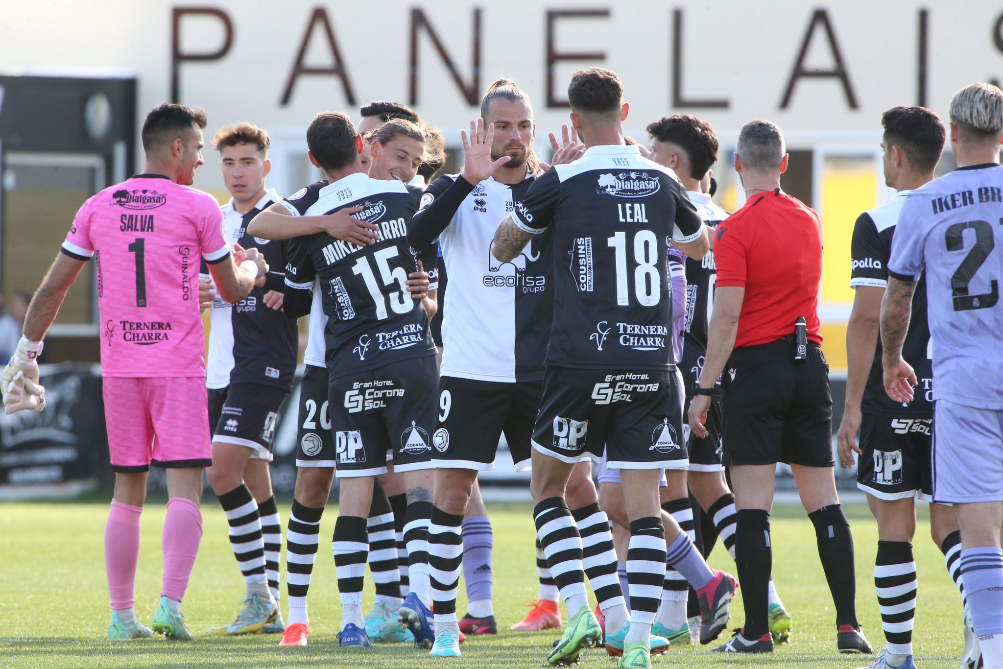 Unionistas vence al Madrid Castilla de Raúl y sueña con el play-off