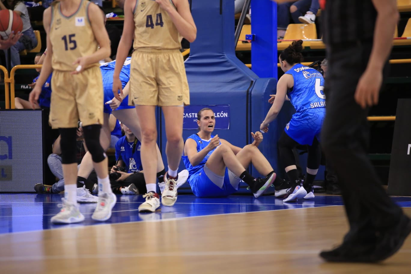 Avenida se mete en la final de la Liga ante el Barça CBS
