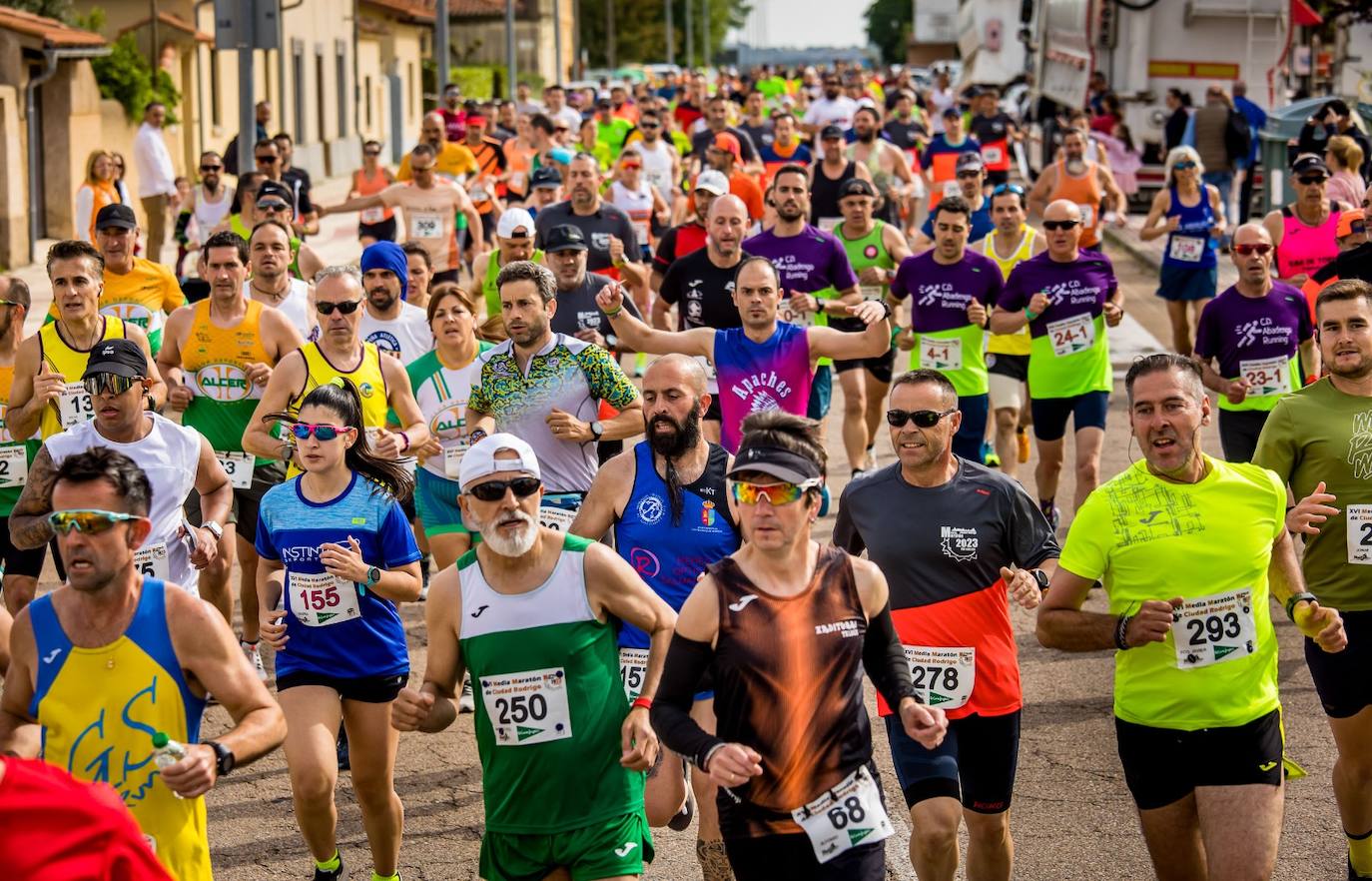 Javier Alves y Verónica Sánchez ganan la Media Maratón de Ciudad Rodrigo