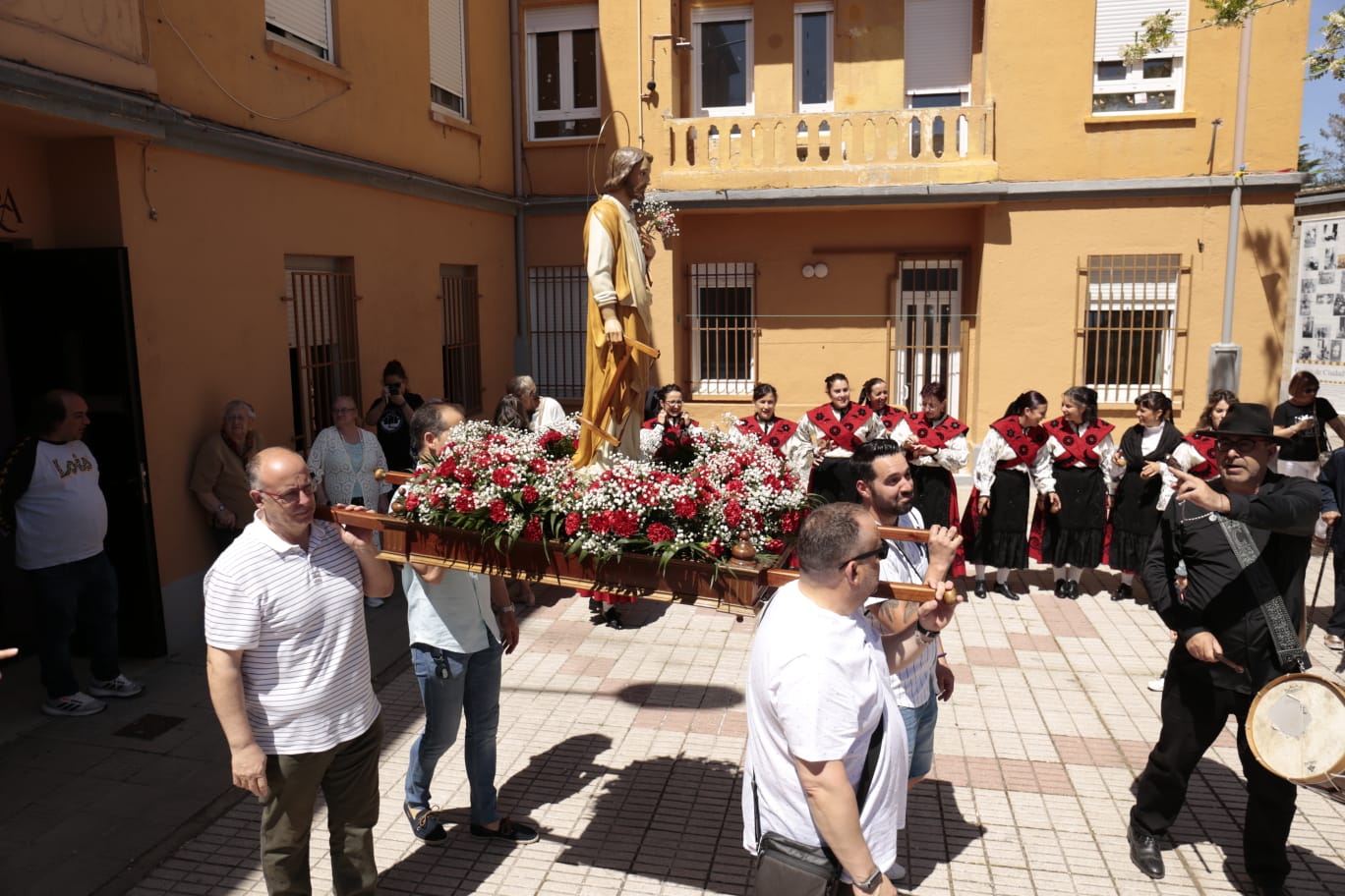 Actos festivos de la Asociación de Vecinos de Ciudad Jardín