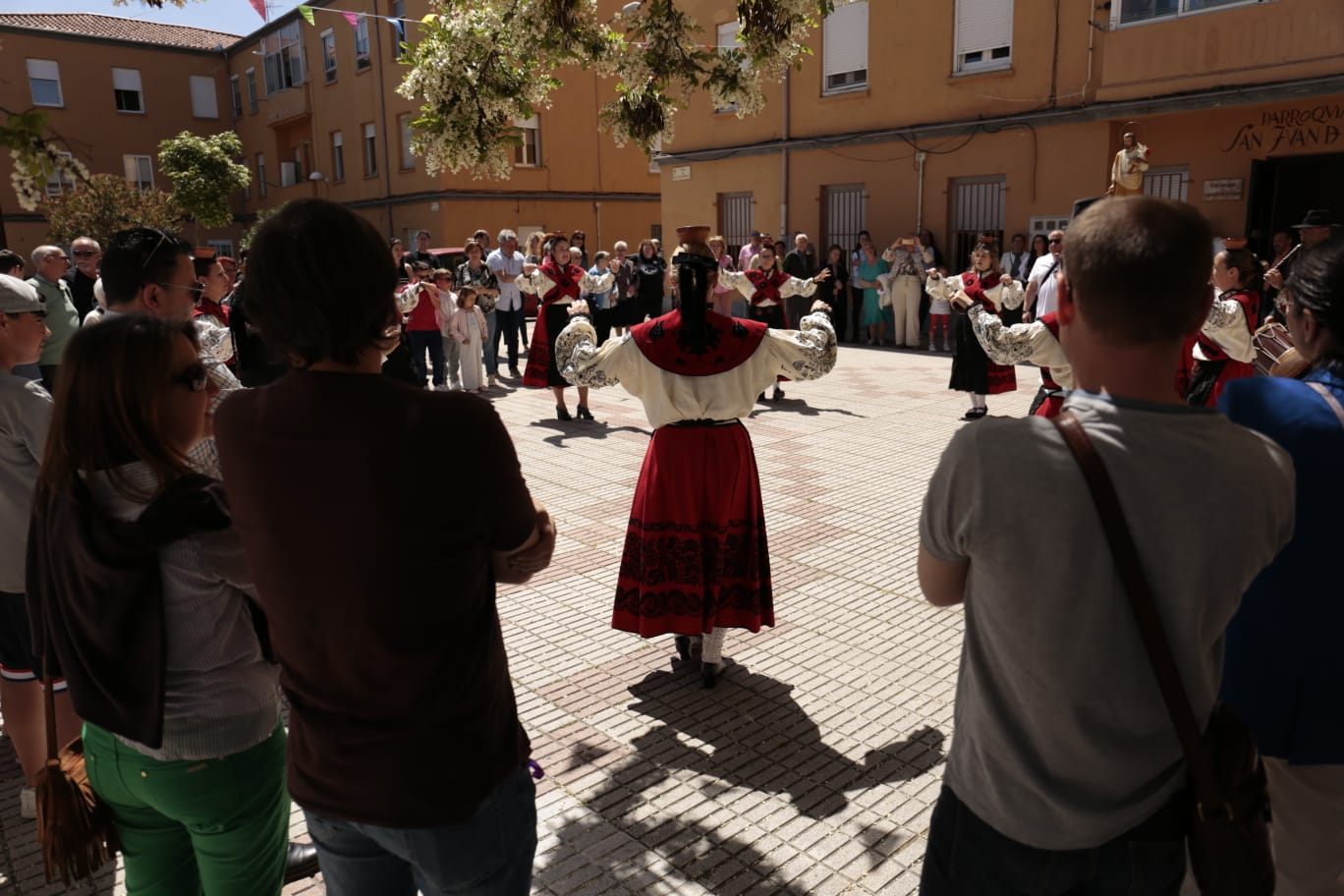 Actos festivos de la Asociación de Vecinos de Ciudad Jardín