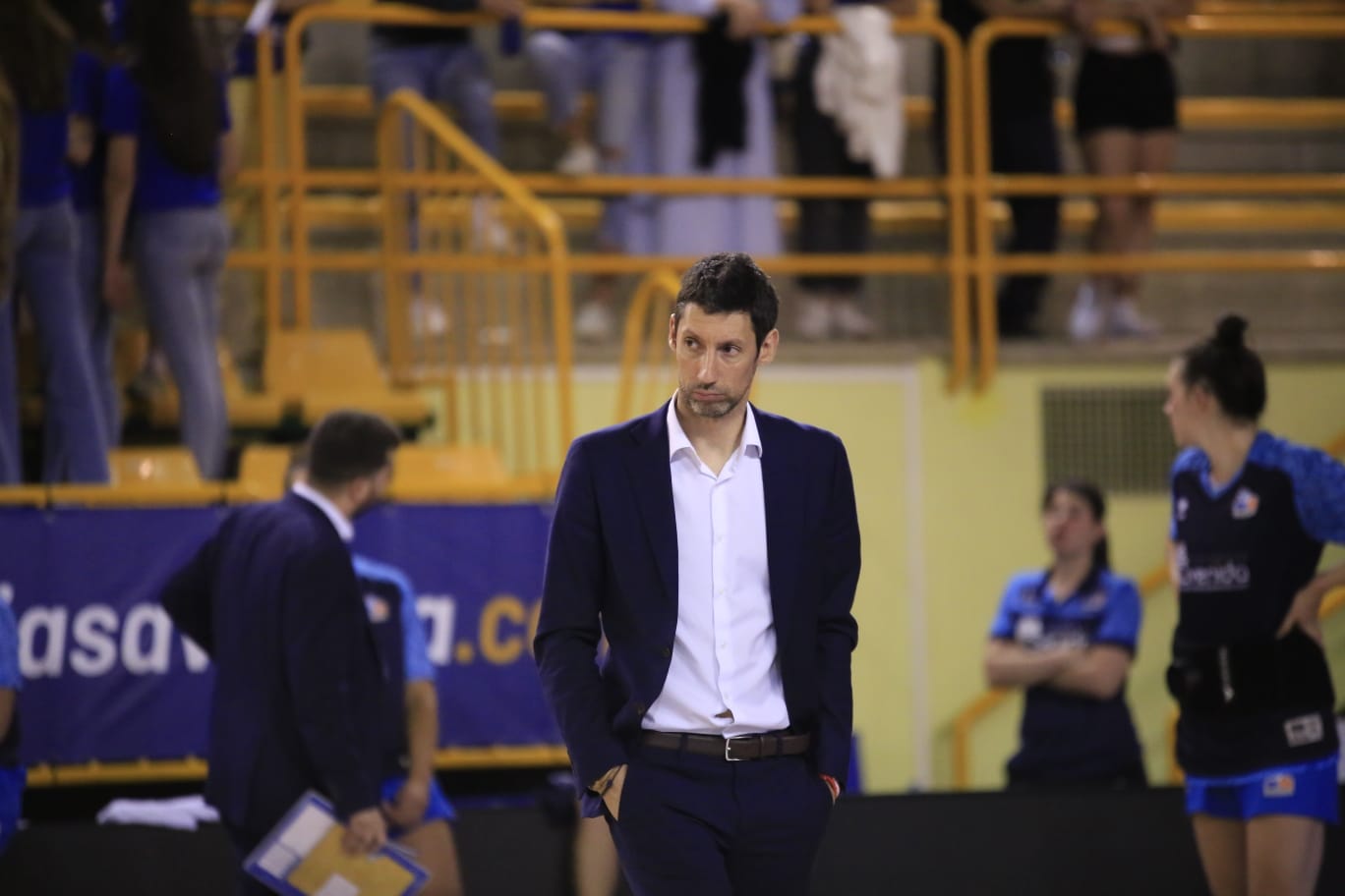 Final de liga entre Perfumerías Avenida y el Valencia Basket