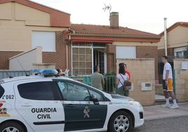 Vivienda en la que aparecieron los cuerpos en Magaz de Pisuerga (Palencia).