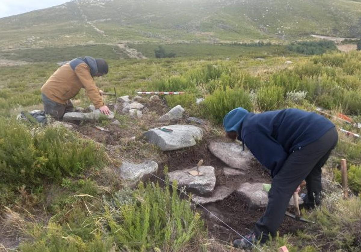 Arqueólogos de la Usal avanzan en el estudio de la expansión romana en Galicia