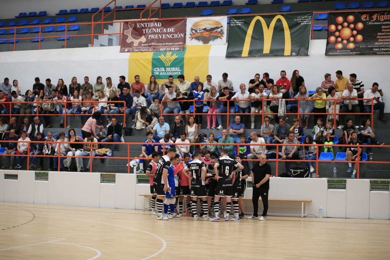 Unionistas da primero ante el delirio de La Alamedilla