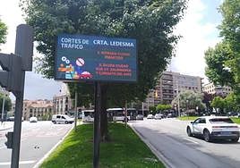 Una de las nuevas pantallas que dará información sobre aparcamiento.