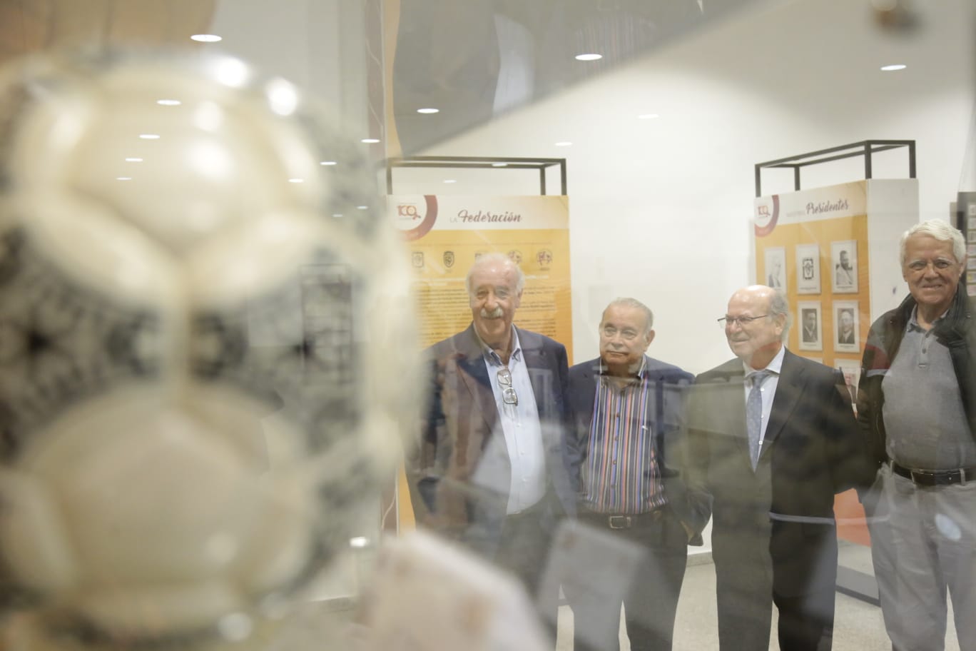 El Centenario de la FCyLF se celebra en Salamanca