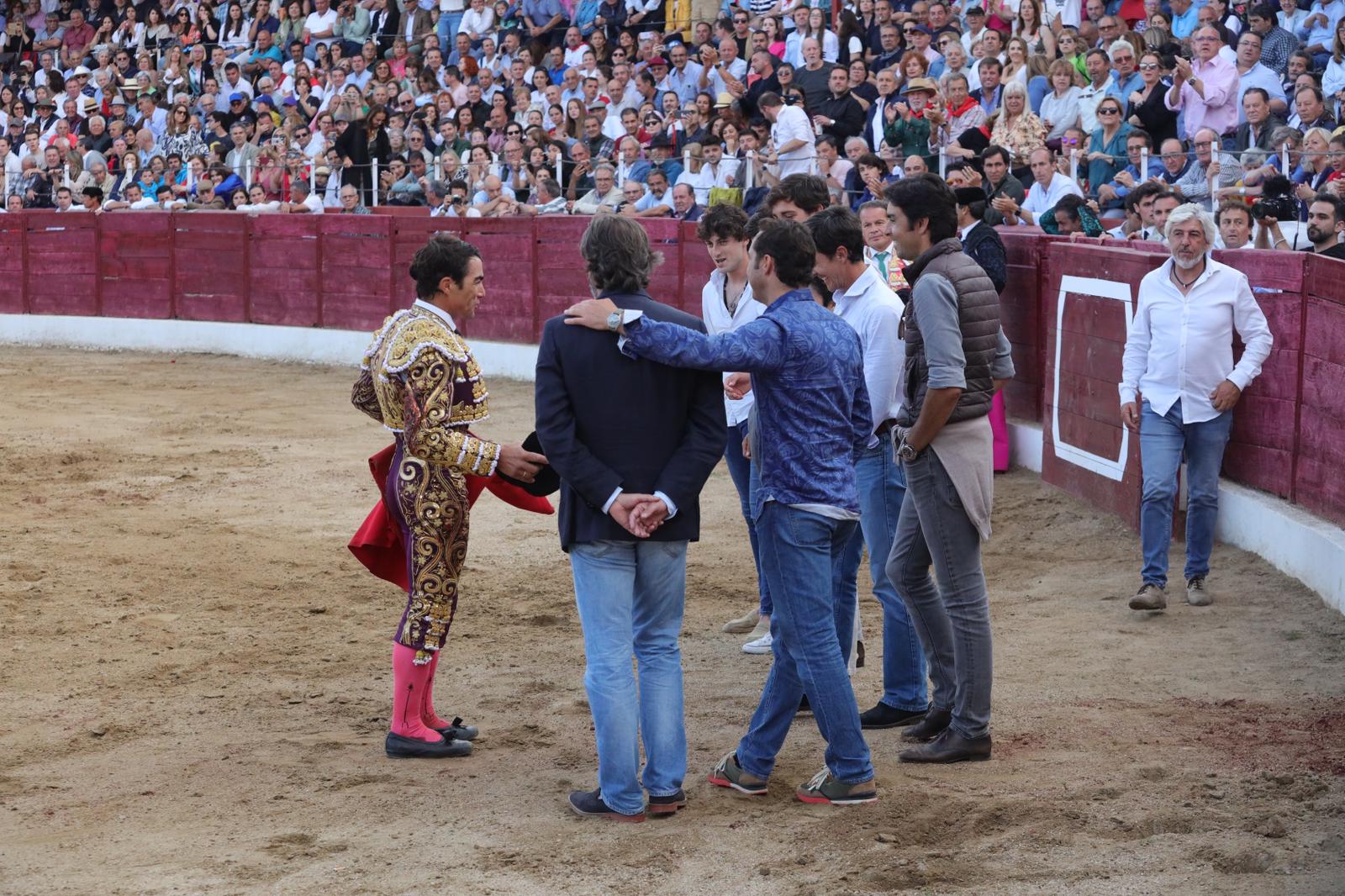Apoteósica despedida de López Chaves en Ledesma
