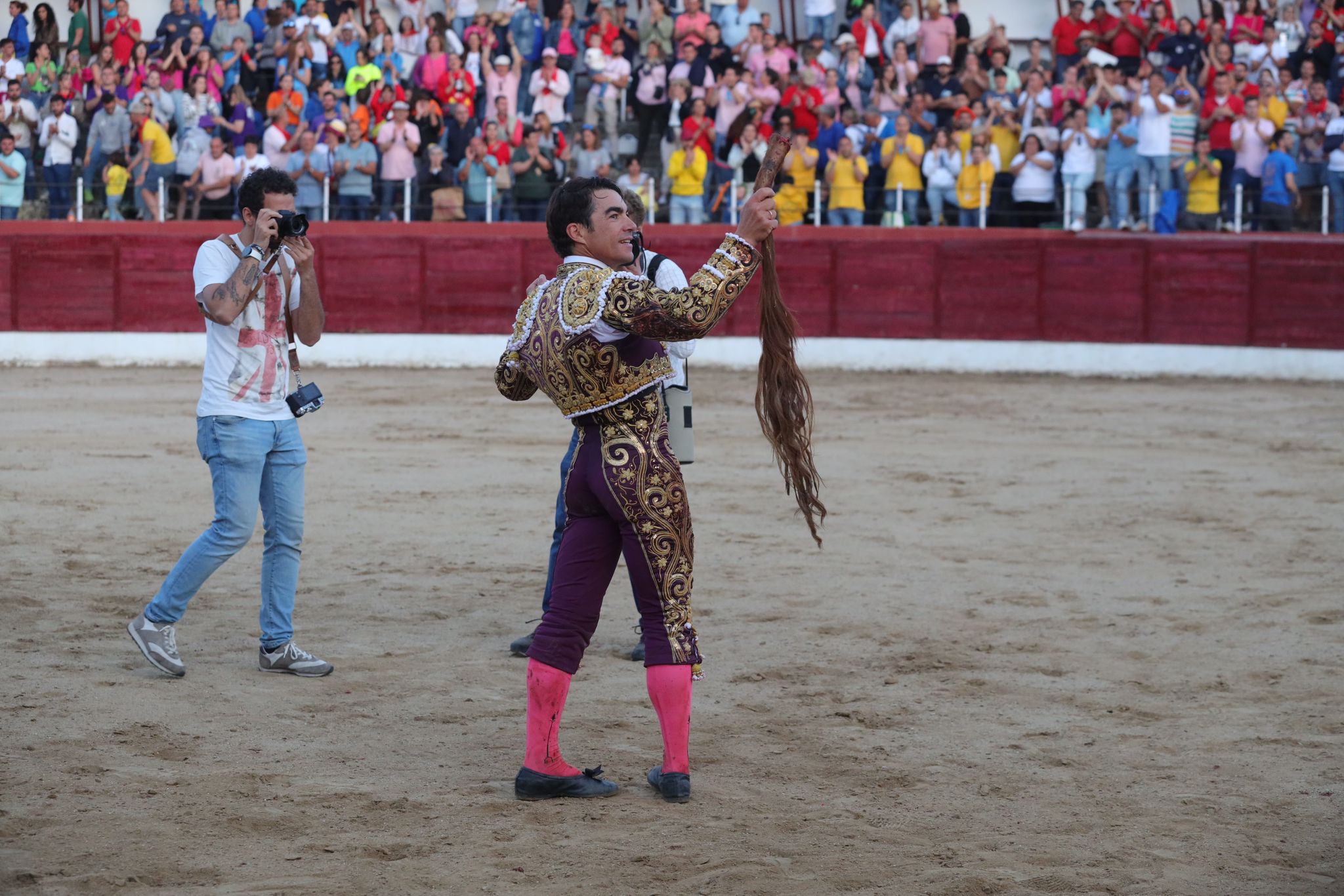 Apoteósica despedida de López Chaves en Ledesma