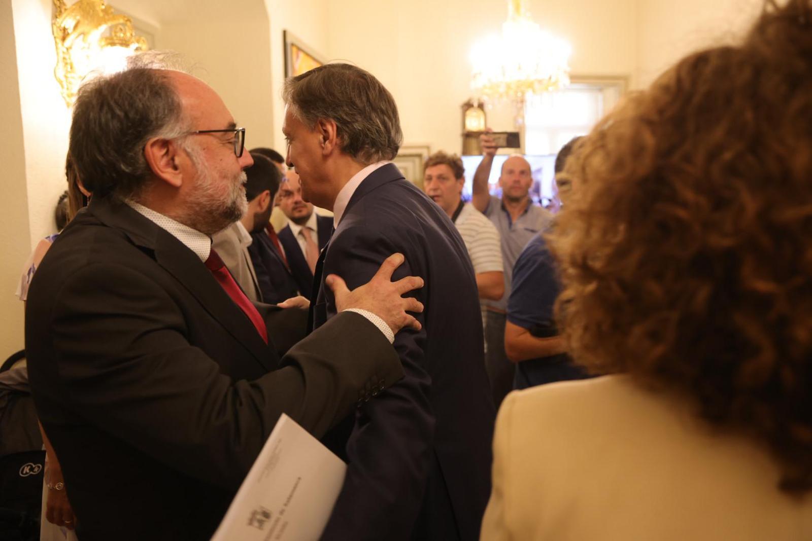 Carlos García Carbayo ya es alcalde de Salamanca
