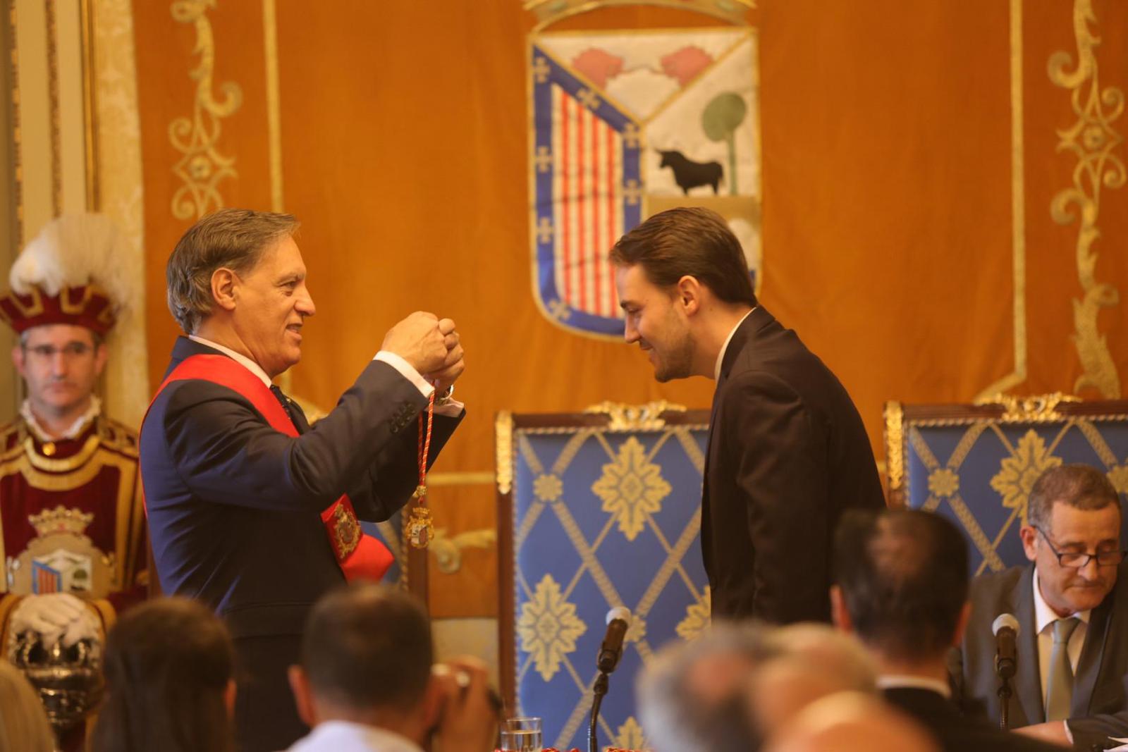 Carlos García Carbayo ya es alcalde de Salamanca