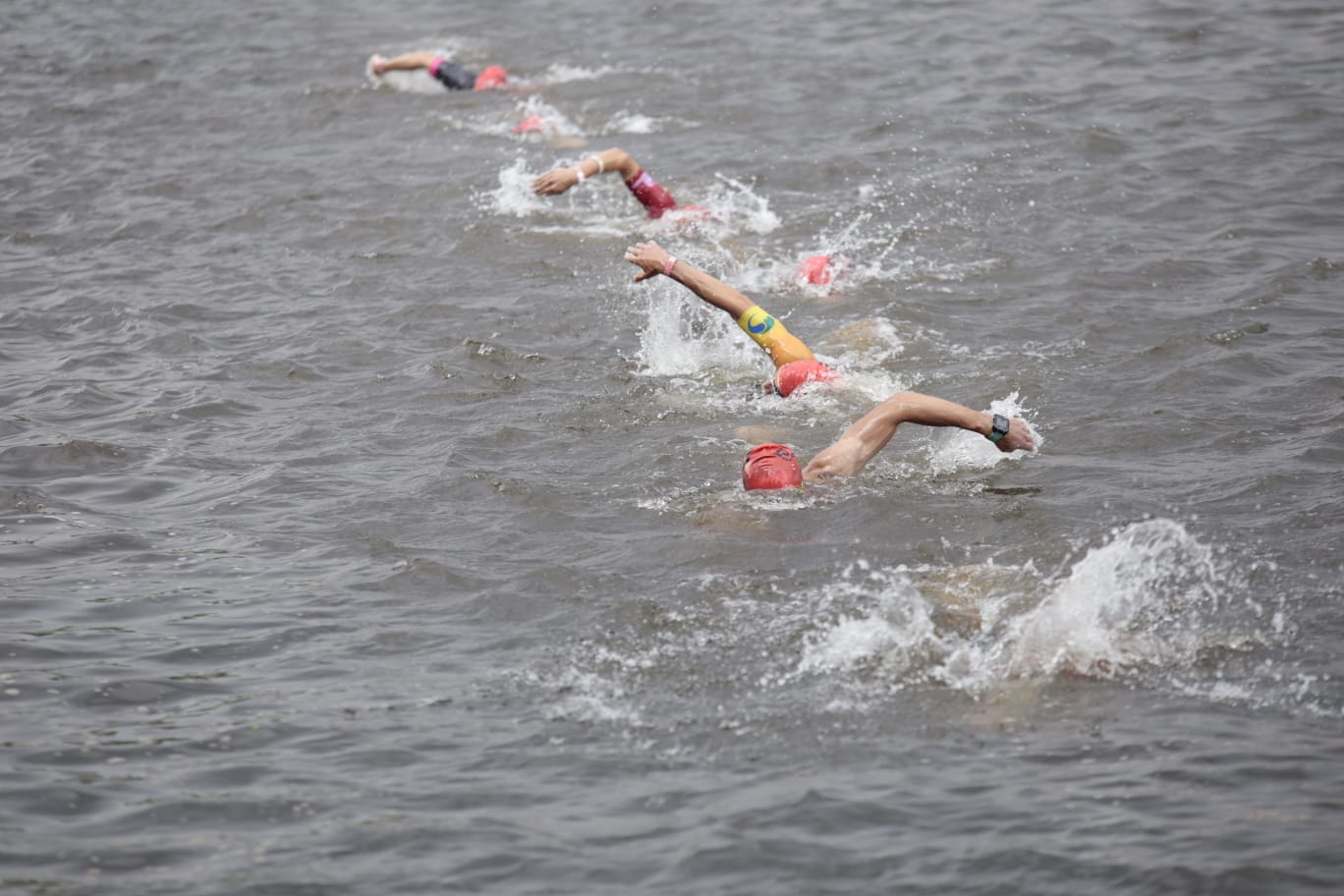Casi 1.000 participantes en el Campeonato de España de Triatlón y Aquabike MD Salamanca 2023