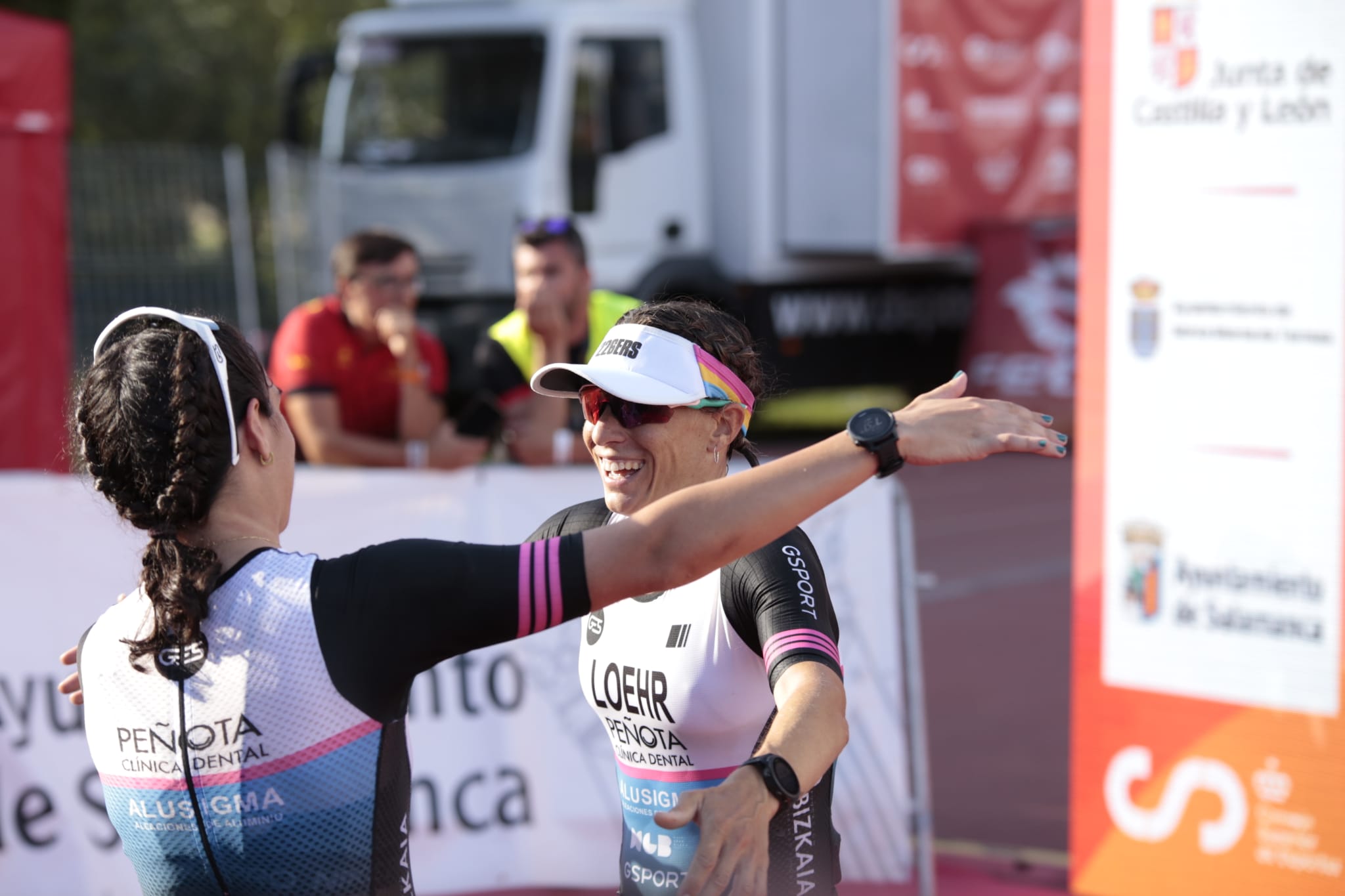 Casi 1.000 participantes en el Campeonato de España de Triatlón y Aquabike MD Salamanca 2023